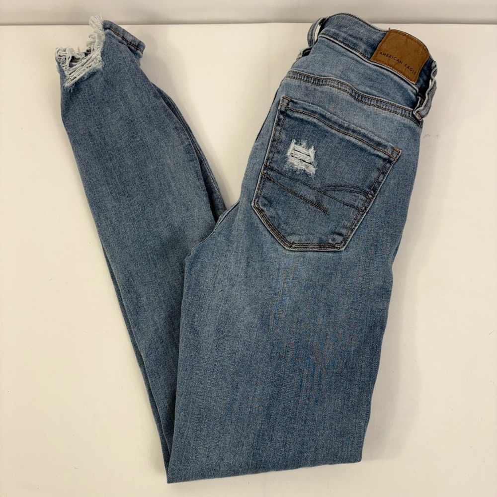 American Eagle Women's Hi-Rise Jegging Medium Wash Distressed Skinny Jeans 00 S